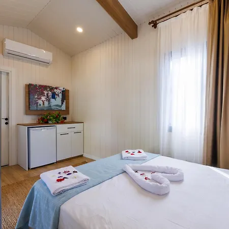 Kekova Garden Village デムレ
