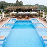 호텔 Kekova Garden Village 뎀레